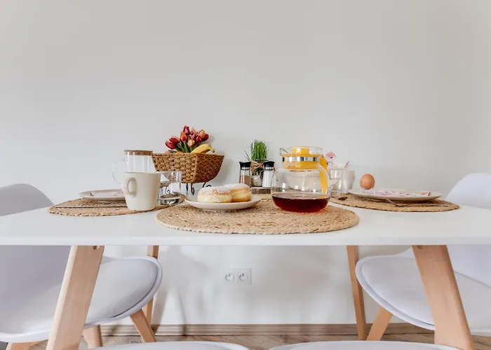 Modern, Bright And Spacious * Prag