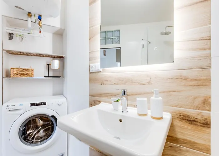 Lejlighed Modern, Bright And Spacious *