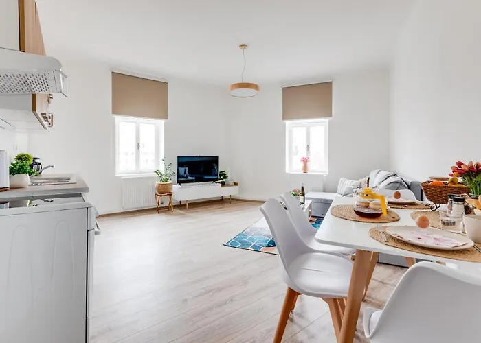 Lejlighed Modern, Bright And Spacious Prag